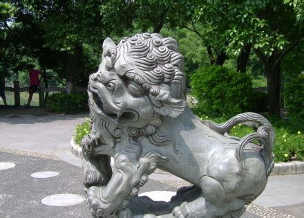 犼 神獸|狻猊（中国古代神话中的神兽）